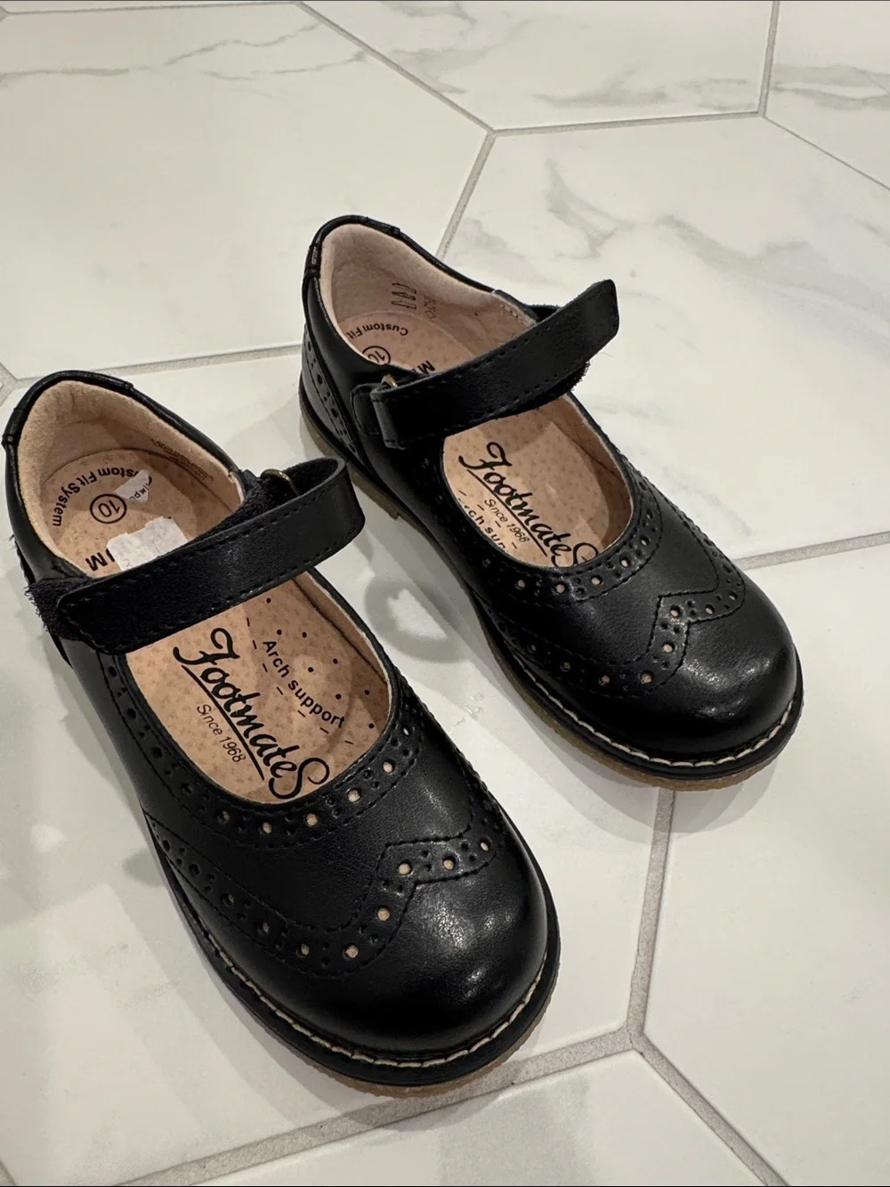 FootMates Black Girls' Mary Jane Dress Shoes with Strap
